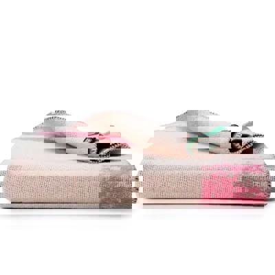 फील्ड ऊन कंबल के लिए विवरण दिखाएं फील्ड ऊन कंबल की तस्वीर